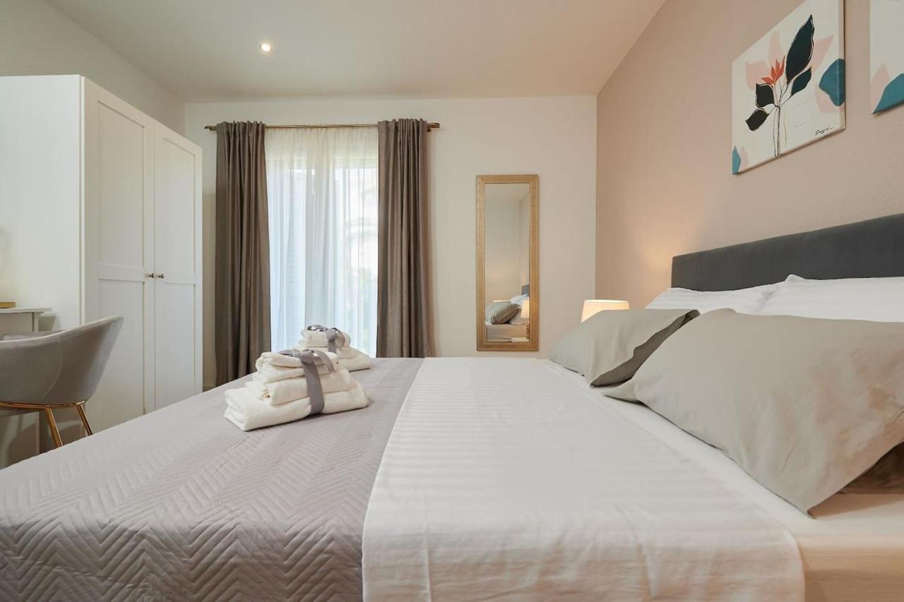 Apartman Babalui Trogir Exterior foto