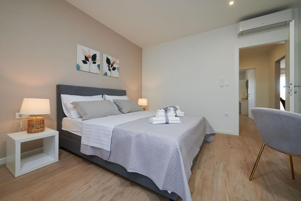 Apartman Babalui Trogir Exterior foto